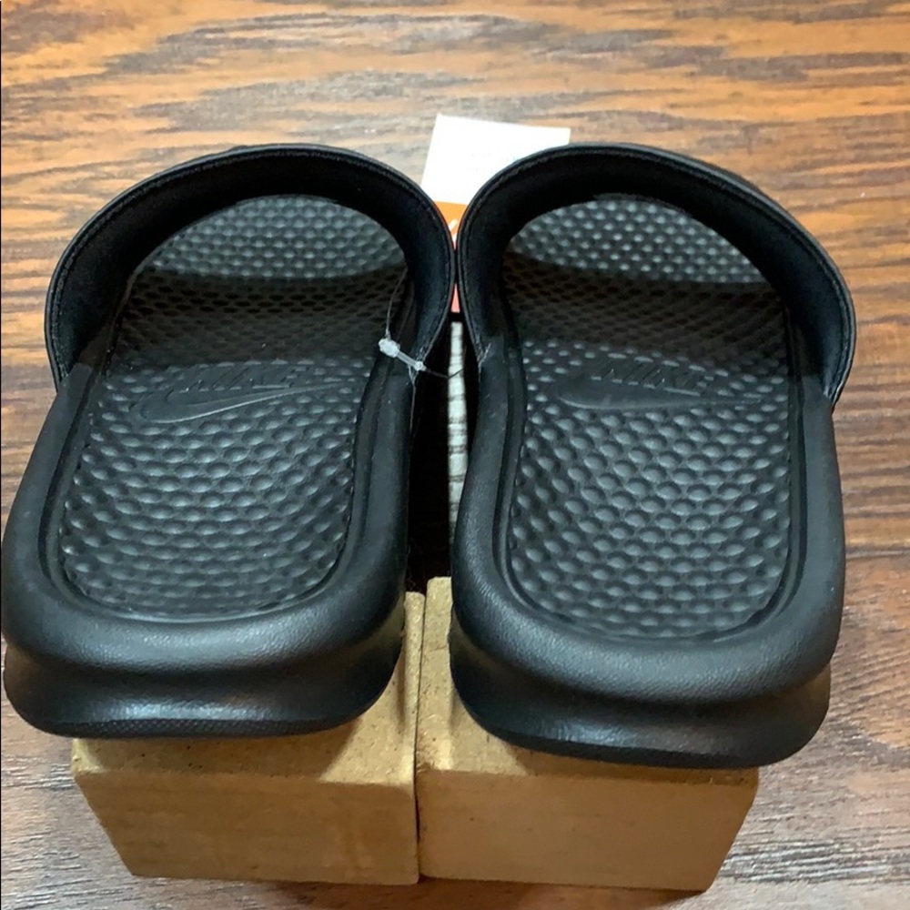 NIKE WMNS BENASSI JDI Black/Rose Gold - Picture 7 of 16